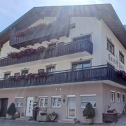 Haus Tirol im Sommer
